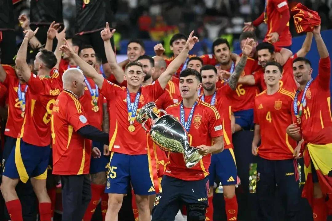 跨洋纽带与 跨洋纽带与